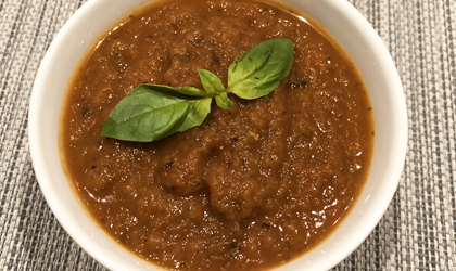 Aubergine and tomato sauce